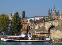 Pronájem lodí Praha